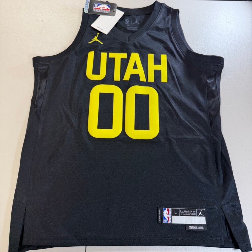 Jordan Clarkson Utah Jazz Jordan NBA Statement Edition Youth Jersey L 14/16 NWT